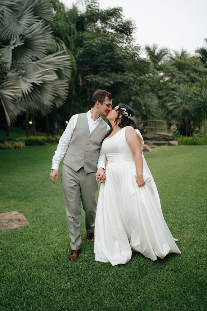 Erika & Nathan · El baile · 81